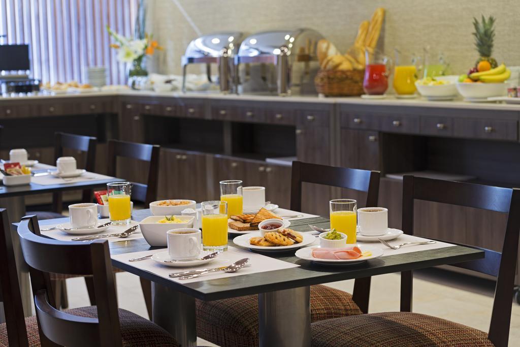 Hotel Atacama Suites Copiapó Екстериор снимка