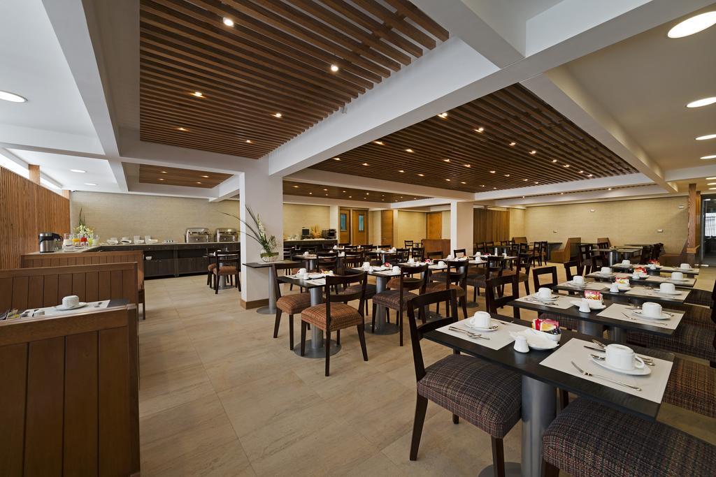 Hotel Atacama Suites Copiapó Екстериор снимка