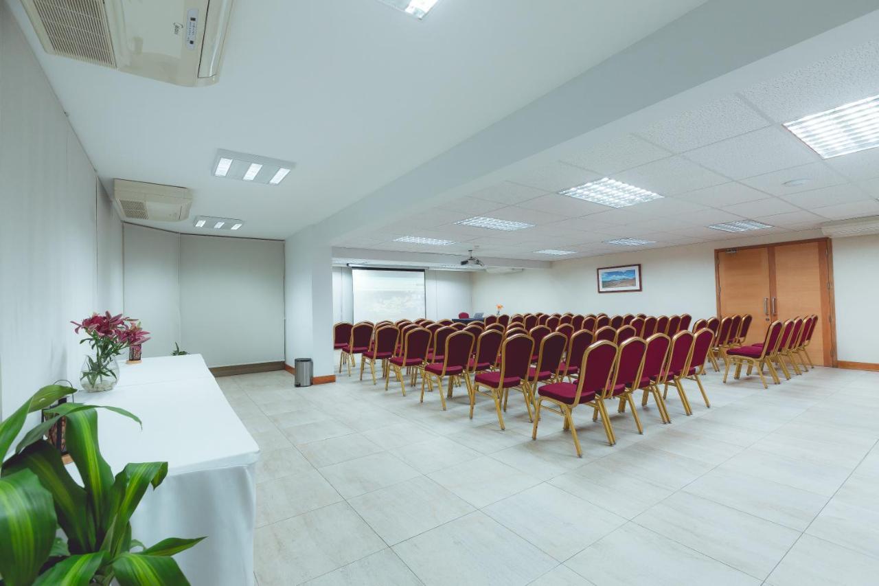 Hotel Atacama Suites Copiapó Екстериор снимка